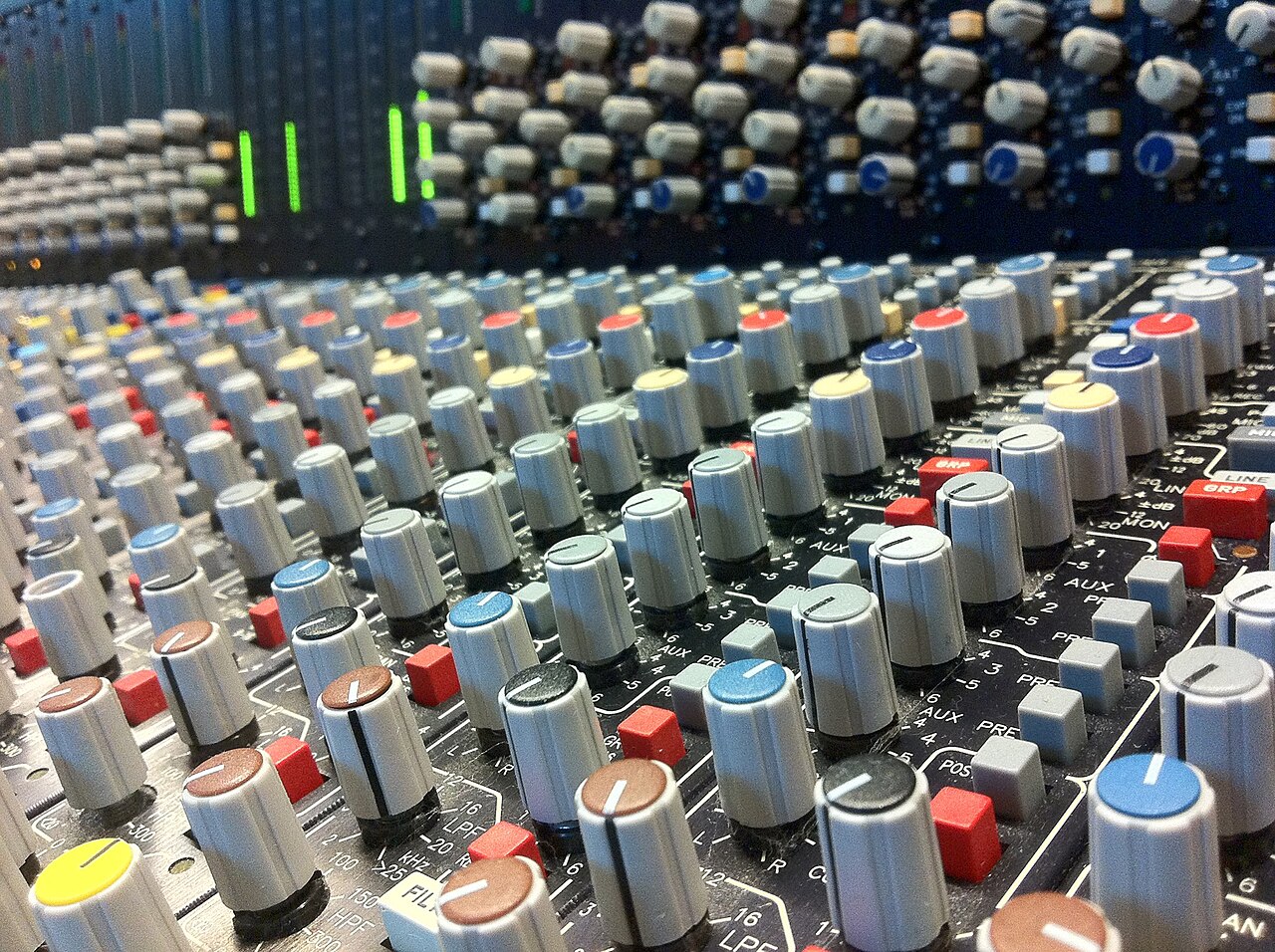ADT Mixing Console