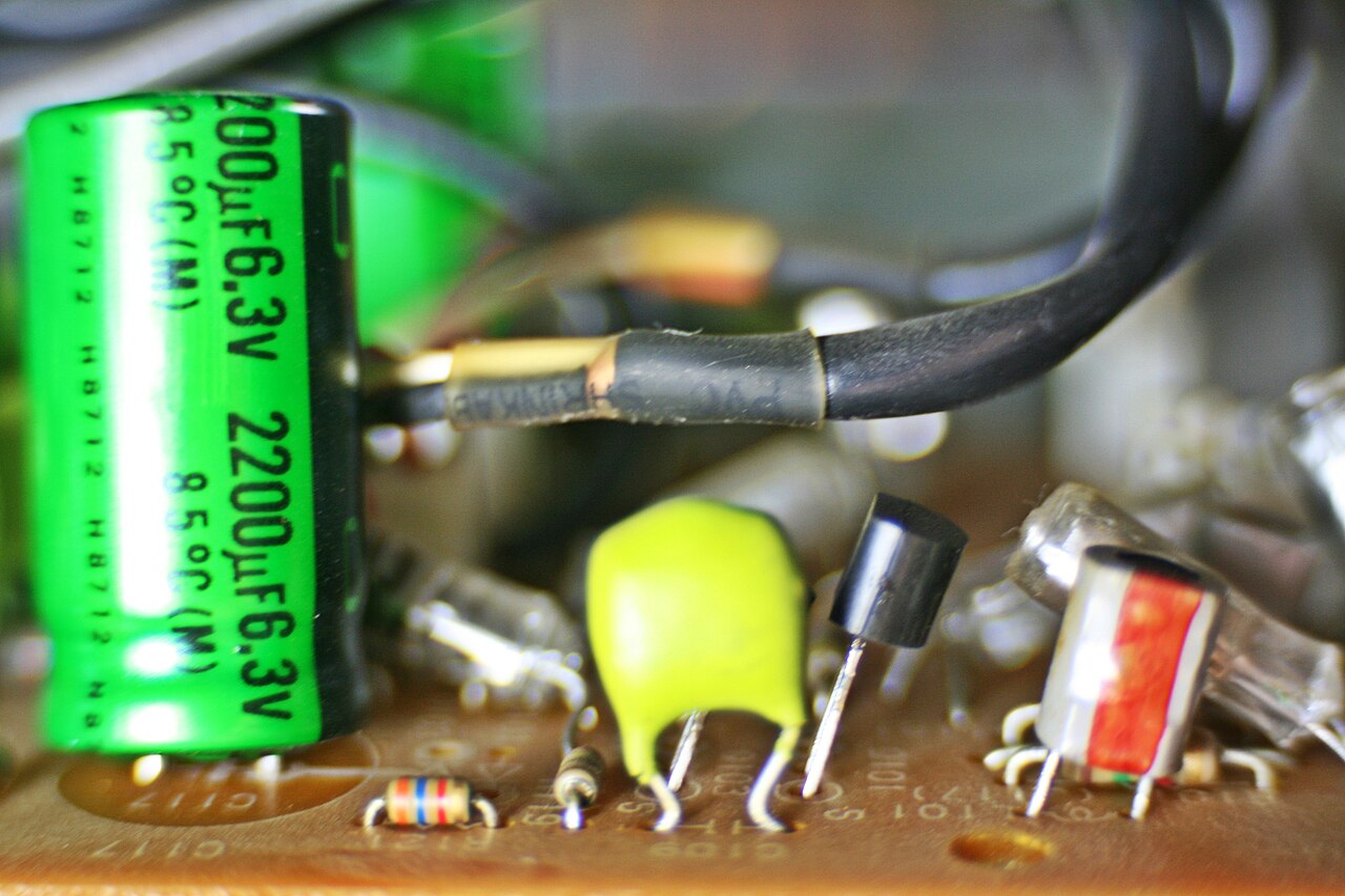 Macro circuit board.JPG