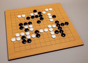 바둑판 - 강화학습 창시자 데이비드 실버 AI 스타트업 창업