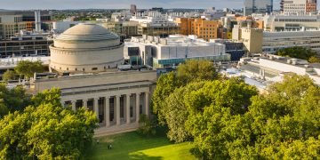 Media Advisory: MIT to establish regional quantum hub
