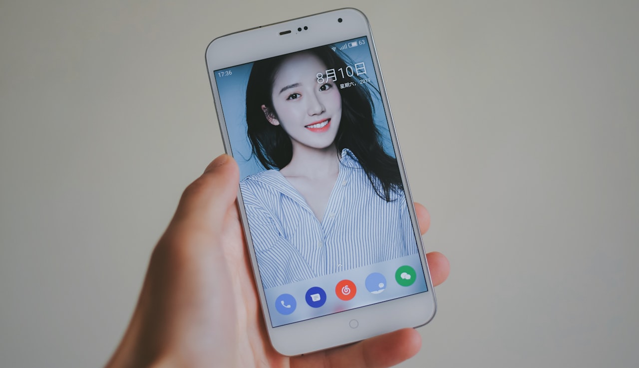 white smartphone