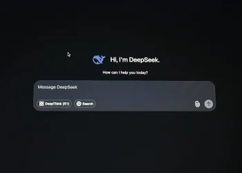 Image displaying DeepSeek AI interface for messaging and search functionality.