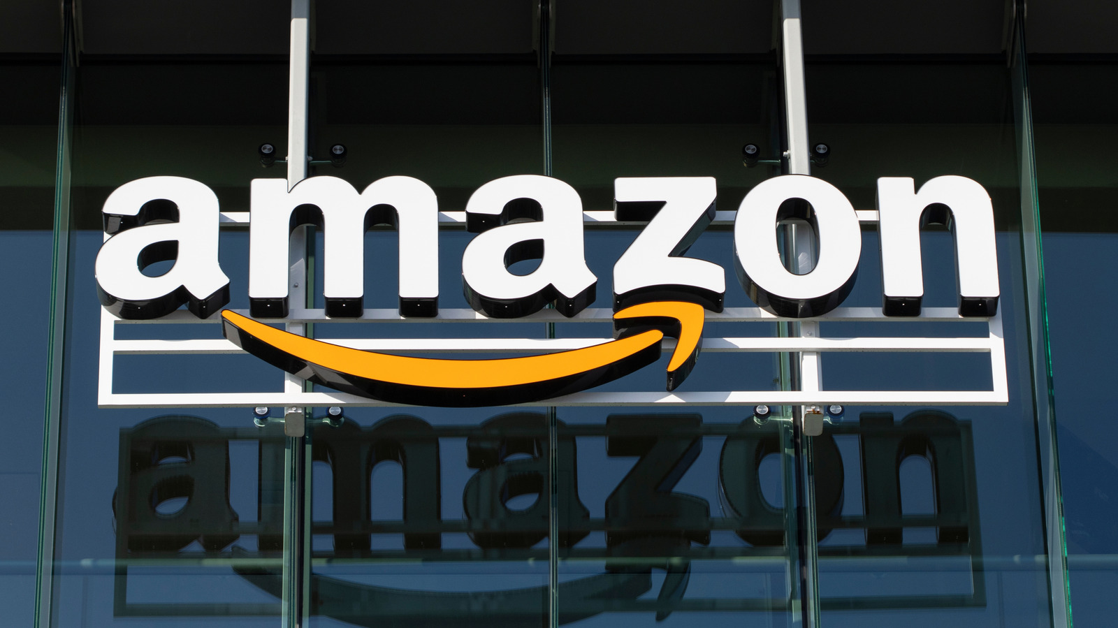 Amazon is investigating three employees who spoke out against building more AI data centers - Engadget
