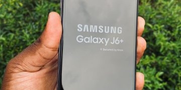 Samsung Galaxy J6+