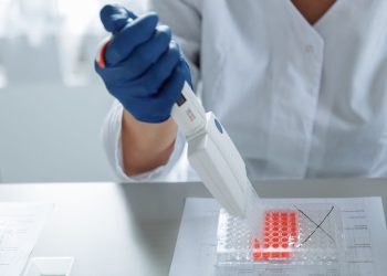 scientist laboratory research dna molecular