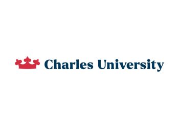 Charles University 공식 로고