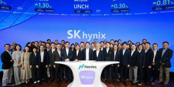 SK하이닉스 나스닥 ADR 거래 개시 행사