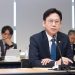 독자 AI 파운데이션 모델 국민 평가단 공모를 설명하는 정부 관계자