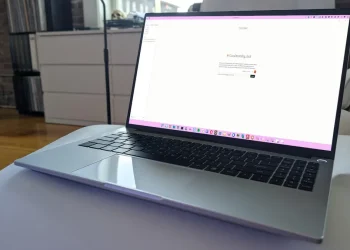 I tested the new Claude Desktop on Linux - here's how it compares to rival apps