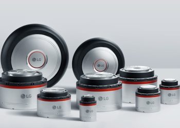 LG 로고가 표시된 크기별 AXIUM 로봇 액추에이터 제품군