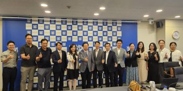 서울대학교 공과대학과 중국공정원 대표단의 AI·로봇·스마트제조 협력 논의 기념사진