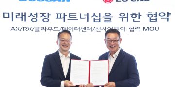 LG CNS 현신균 사장과 두산 유승우 사장의 AI·로봇·데이터센터 협약식