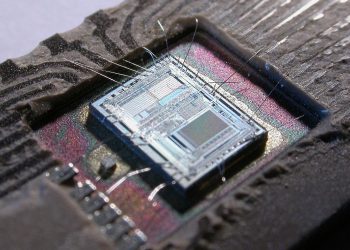 인텔 Core Ultra Series 3, 엣지 로봇에 CPU·GPU·NPU 통합