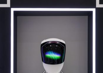 K-디스플레이 2026에 전시된 LG디스플레이 휴머노이드용 P-OLED