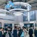 MWC 2026 SK하이닉스 AI 메모리 전시 부스와 관람객