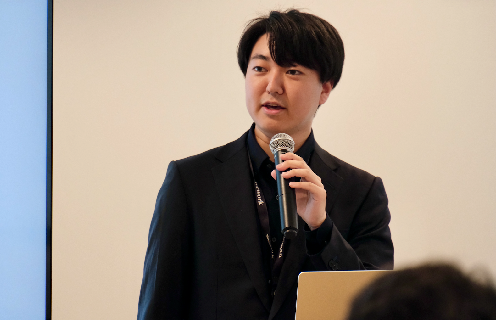 neoAI 대표 치바 슌스케. 2026년 8월 28일 지역 금융기관 공동연구회 발표자료에 실린 사진